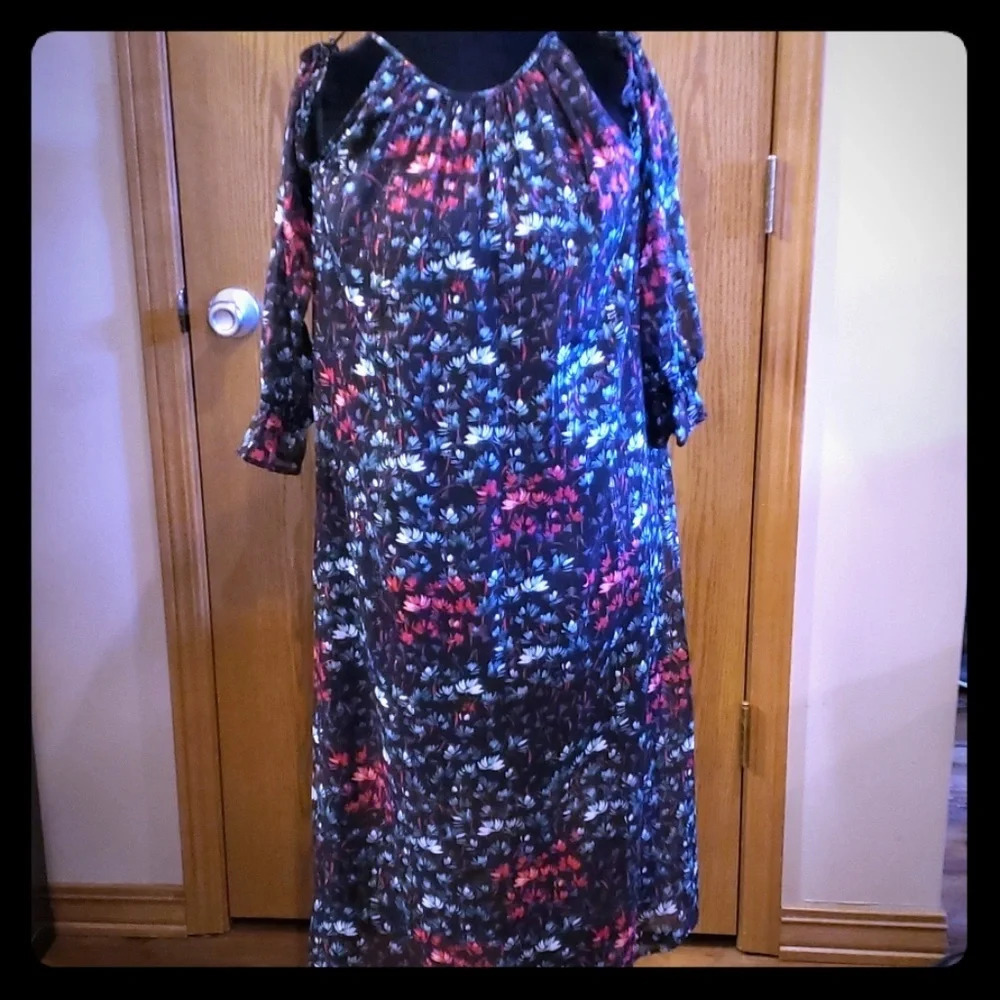 1 state floral cold shoulder sheer lined dress NWT